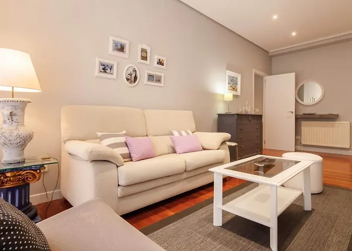 Vivienda Turistica De Prestancia En Castanos, Bilbao